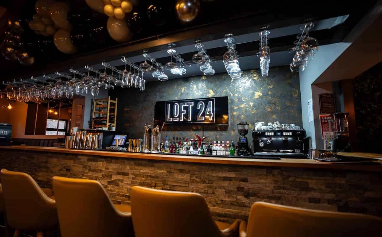 Loft 24 - Restaurant & Cocktail Bar