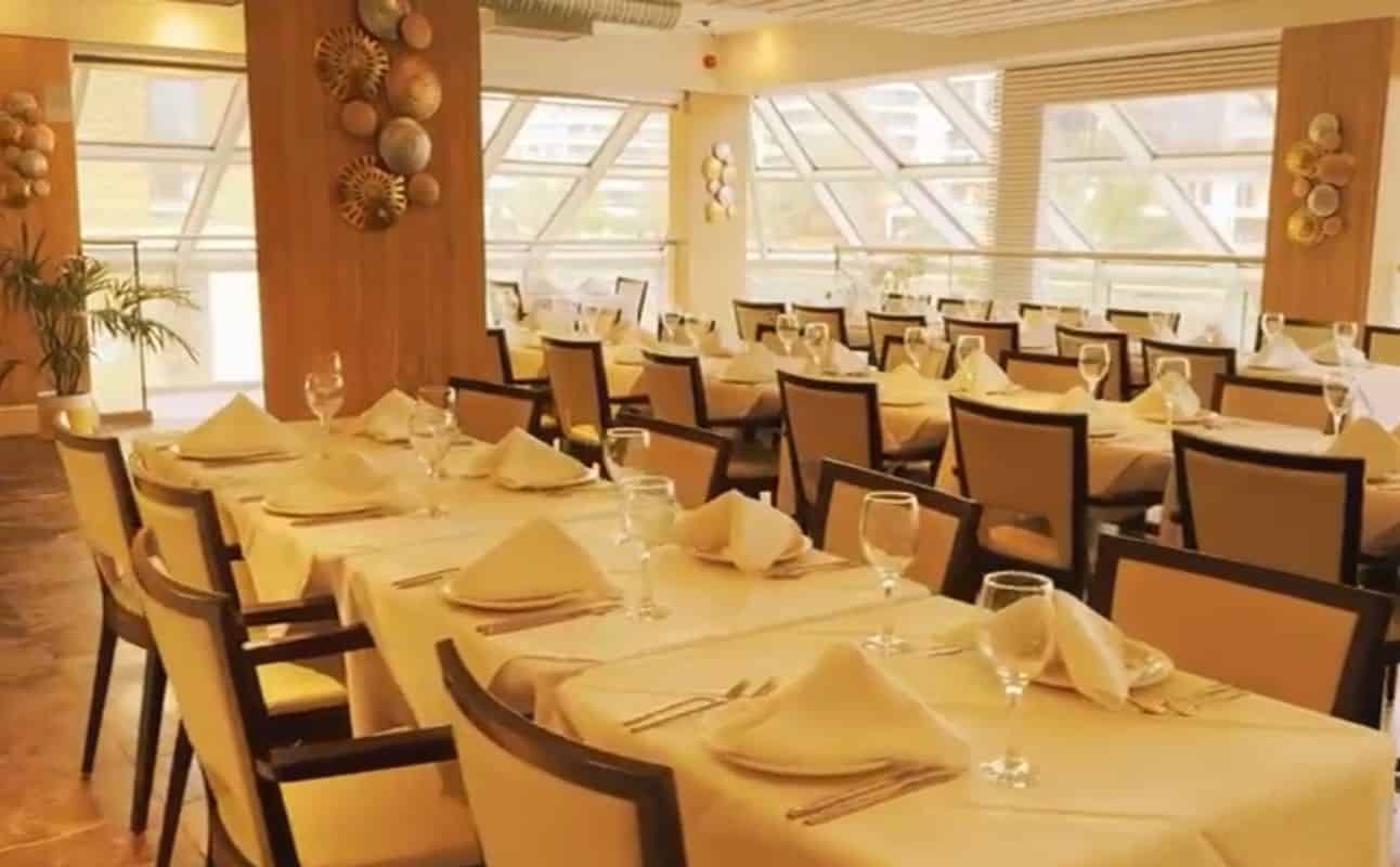 Enjoy Indian, Sri Lankan, Vegetarian options, Vegan options, Gluten Free options, Restaurant, Private dining, Street parking, Highchairs available, Wheelchair accessible, Table service, $$$ and Groups cuisine at Manjal Canary Wharf in Canary Wharf, London