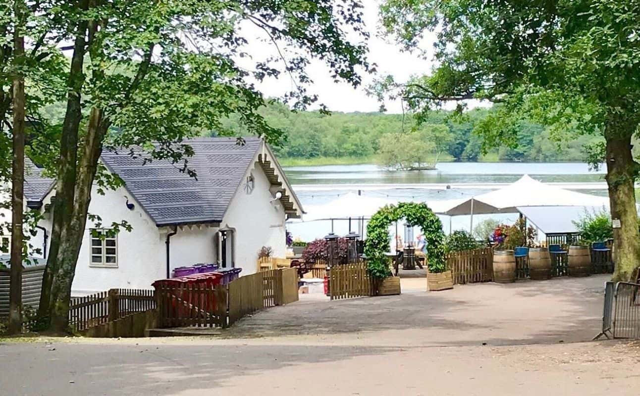 WIN a riverside dining oasis worth £100 at The Bracebridge 