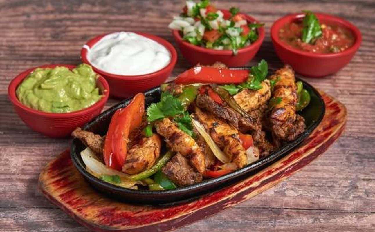 Enjoy American, Grill & Barbeque, Mexican, Restaurant, $$$, Families and Groups cuisine at Buffalo American Grill in Greenwich, London